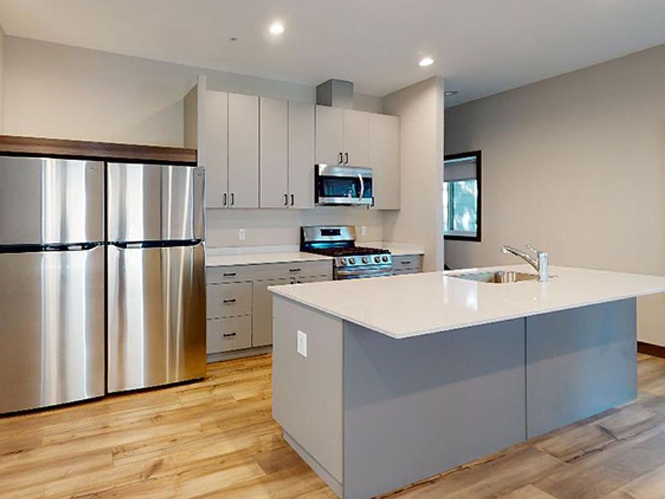 1316, 1318, 1320 8th St SE 1316 8th St SE Minneapolis MN Zillow