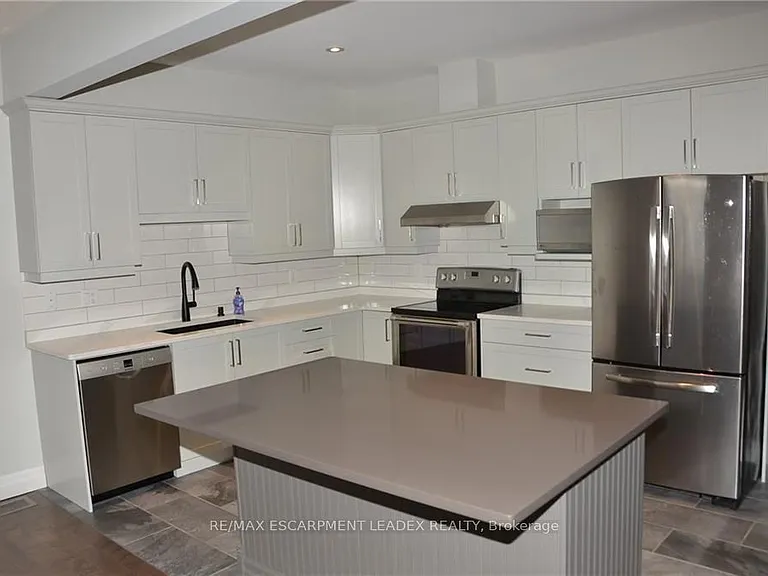 380 Lake St #43 — Photo 11