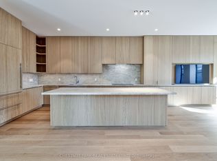 5 Brookfield St #C01, Toronto, ON M6J 3A8