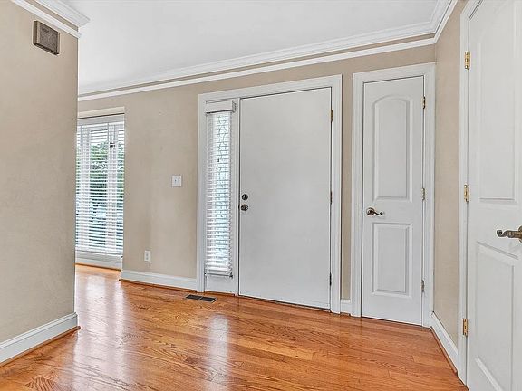 4th image of 4978 Hunting Hills Cir #4978