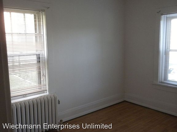 3rd image of 2977 N Bartlett Ave APT 2