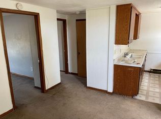 921 N Riverfront Dr #2, Mankato, MN 56001