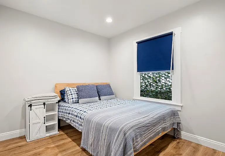 749 N Wilton Pl #2 — Photo 2