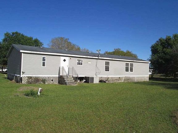 2nd image of 4607 NW Desoto St