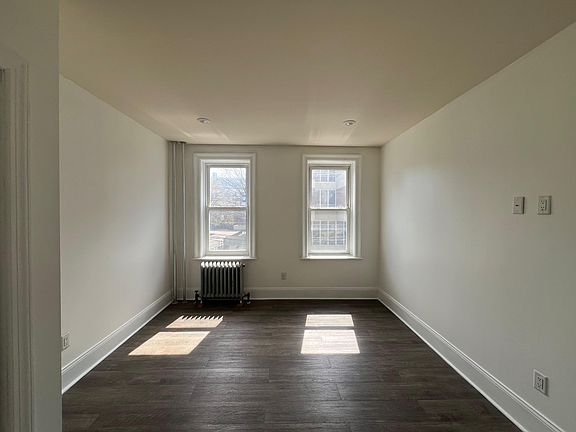 3rd image of 108 Glenwood Ave #31E
