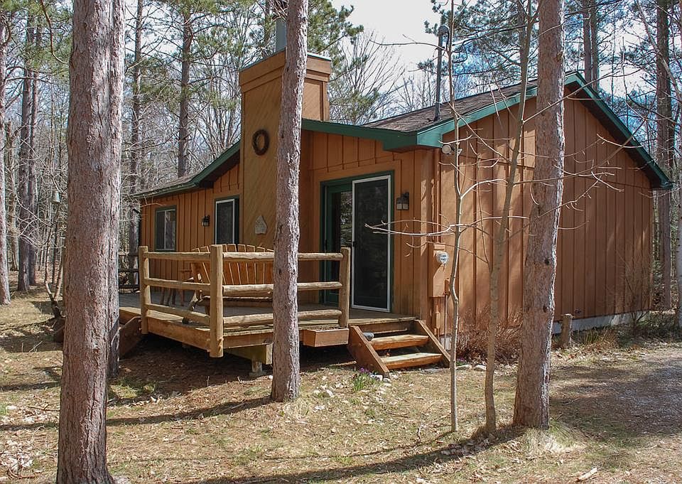 1st image of 540 Fawn Ln