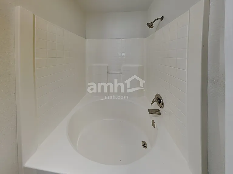 19506 E Bellisario Creek Dr — Photo 14