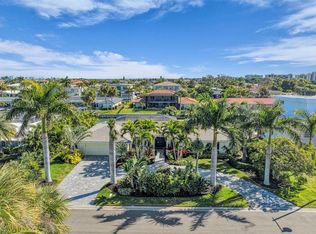 520 Golf Links Ln, Longboat Key, FL 34228