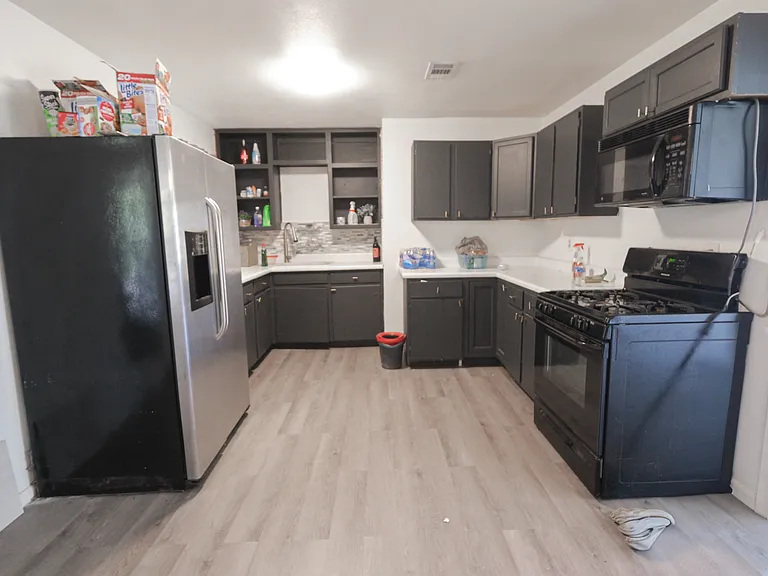 8508 Quebec Dr — Photo 24