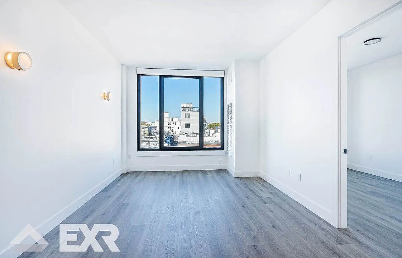 210 Clarkson Avenue — Photo 4