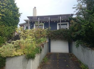 106 N 77th St, Seattle, WA 98103