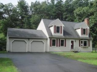2 Ries Dr, Merrimack, NH 03054