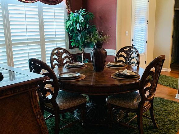 3rd image of 4023 Carolyn Mitchell Dr