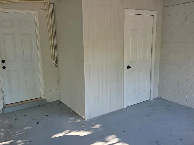 7175 Eudine Dr N — Photo 3