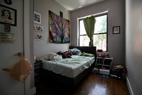 Rented by Hagstrom Management Inc | media 9