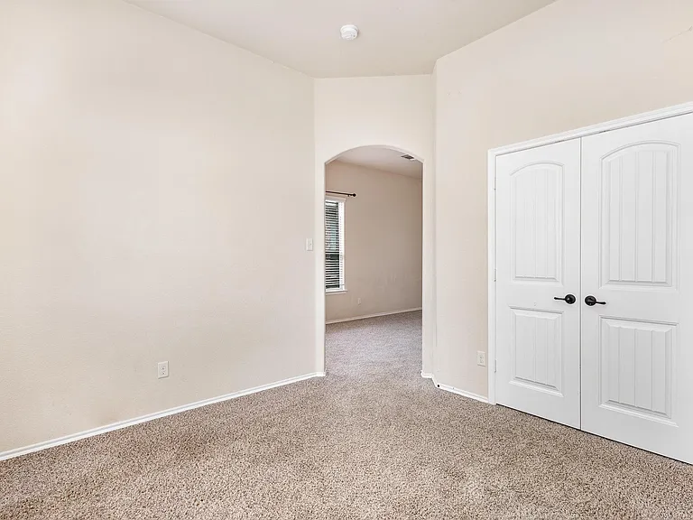 208 Whitman Dr — Photo 24