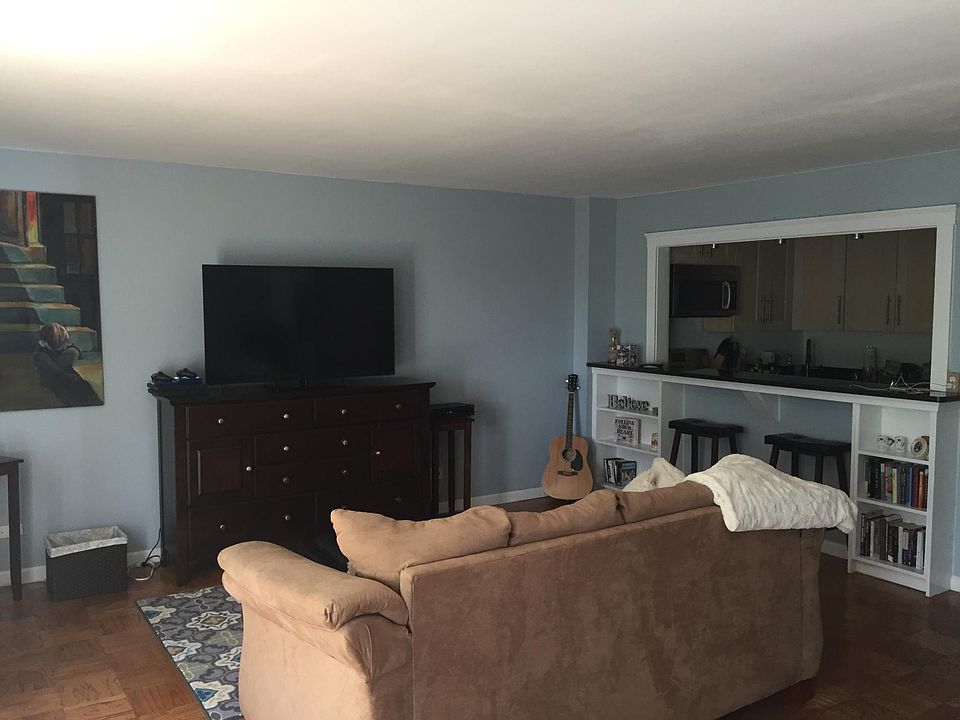 1st image of 4501 Arlington Blvd APT 112