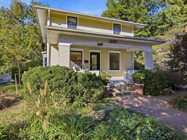 1207 Marcy St, Iowa City, IA 52240