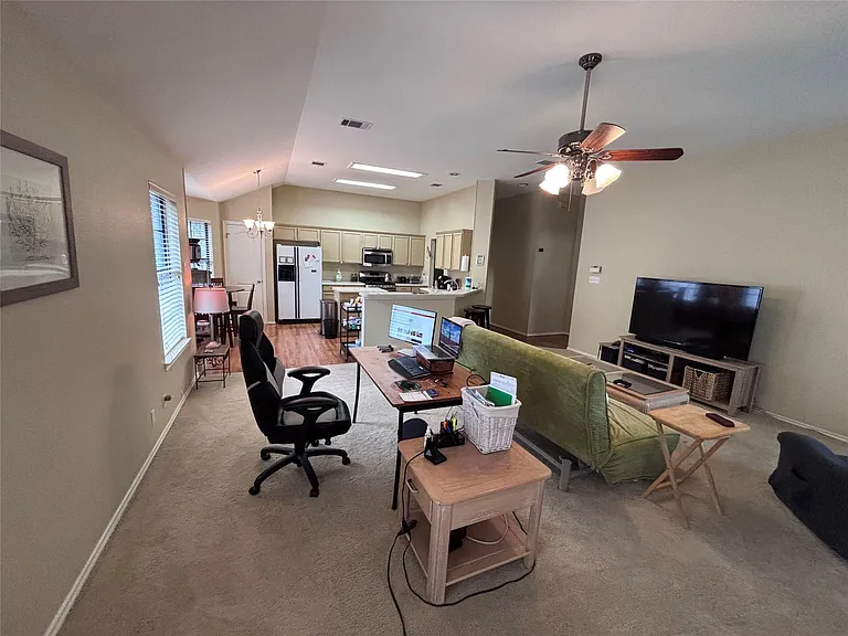 1316 Mesquite Rd — Photo 15