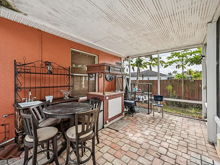 3044 SW Savona Blvd — Photo 37