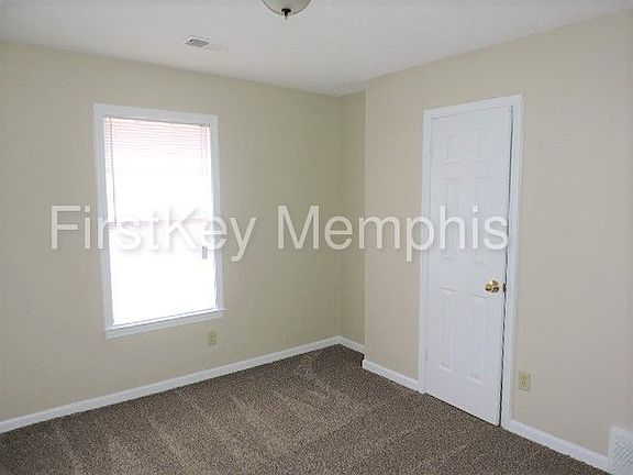 5th image of 5047 Bartonwood Dr