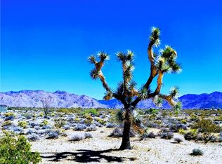 13779 S Carrow Rd, Yucca, AZ 86438
