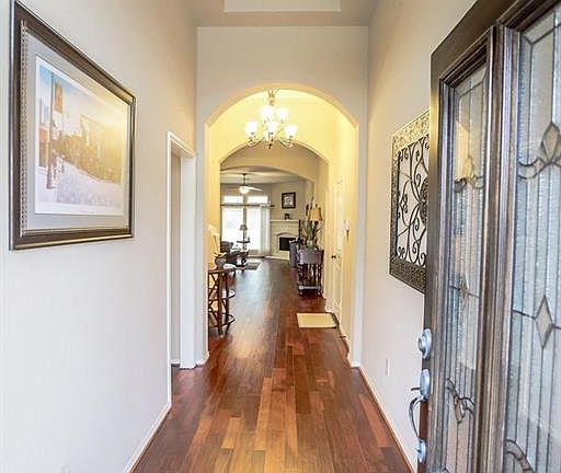 3rd image of 2316 Laurel Loch Ln