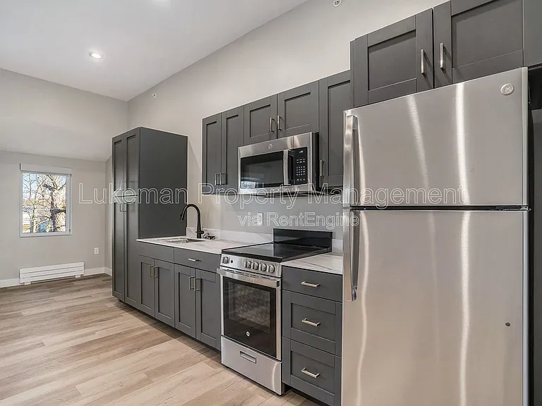 815 N Pitcher St #8 — Photo 3
