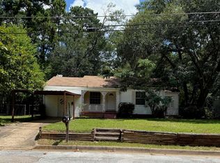 1417 Mahlow Dr, Longview, TX 75601