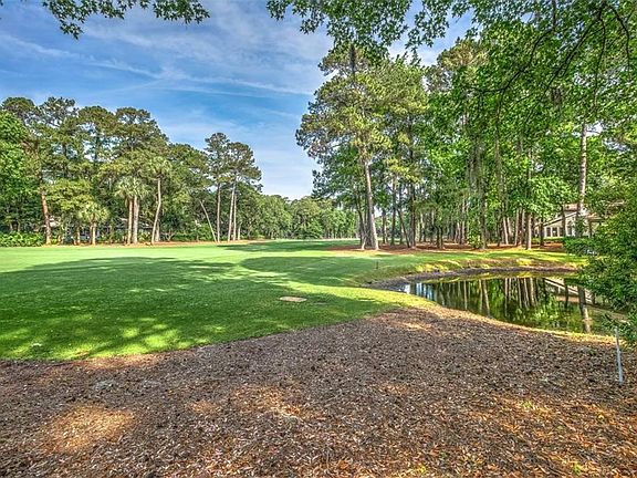 3rd image of 2532 Gleneagle Ln #2532