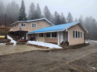 285 Deadman Creek Rd, Kettle Falls, WA 99141