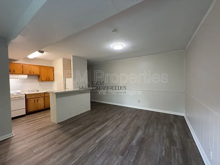 6114 Hillside Ave #7 — Photo 5