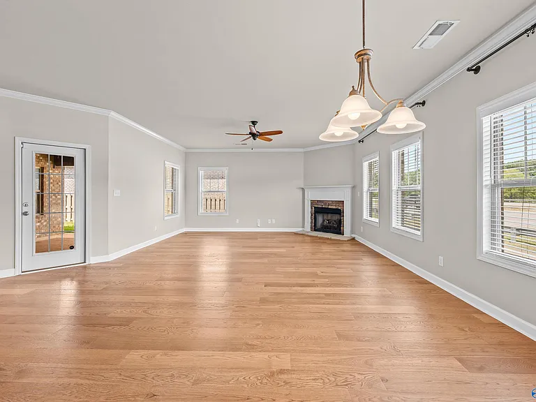 3013 Mallard Point Dr SE — Photo 9