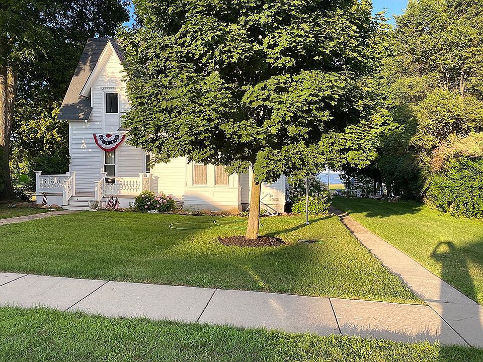 2nd image of 238 S Huron Ave