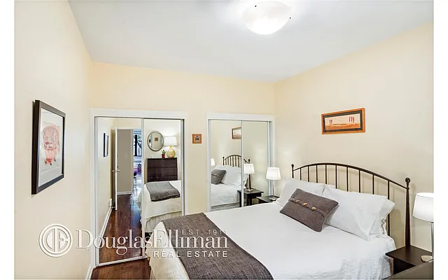 Sold by Douglas Elliman | media 14