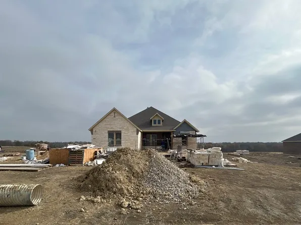 811 Valley Ridge Rd, Van Alstyne, TX 75495