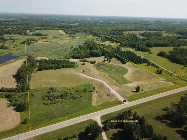 390th St, Bagley, MN 56621