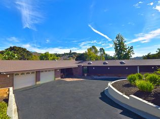 2930 Oak Hill Dr, Escondido, CA 92027