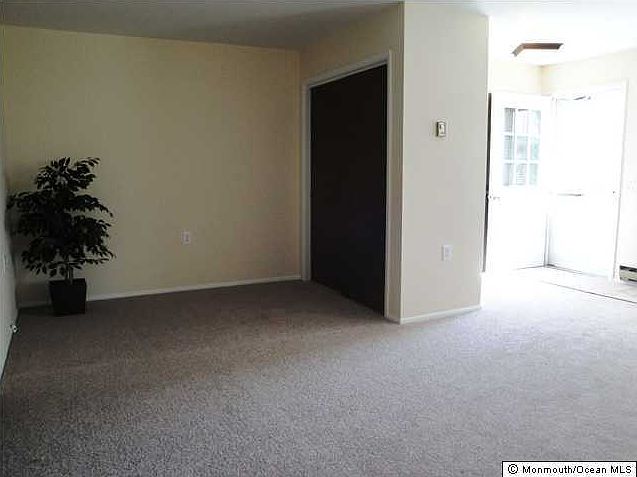 2nd image of 6 Hancock Drive #G
