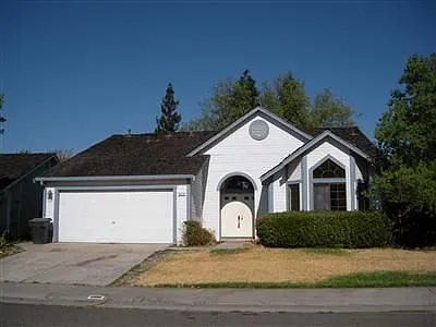 8529 Yellowtail Way photo 1