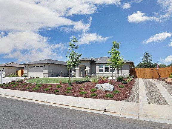 3rd image of 2070 Thomas Dr