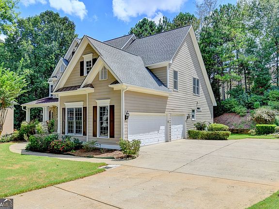 2nd image of 455 Hillcrest View Dr