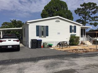 5060 Clover Ln, Titusville, FL 32780