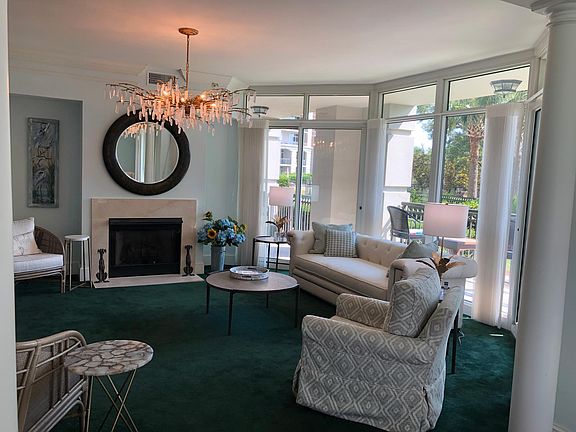 4th image of 111 N Plaza Ct #111