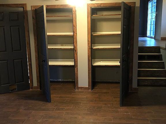 3rd image of 2190 Tasman Ave