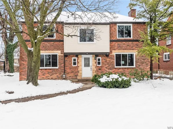 176 Mona Dr, Amherst, NY 14226