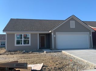 274 Evening Bay Ct, Pendleton, IN 46064