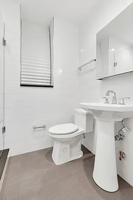 Rented by Cooper & Cooper Real Estate | media 10