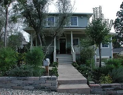 4132 Main St photo 1