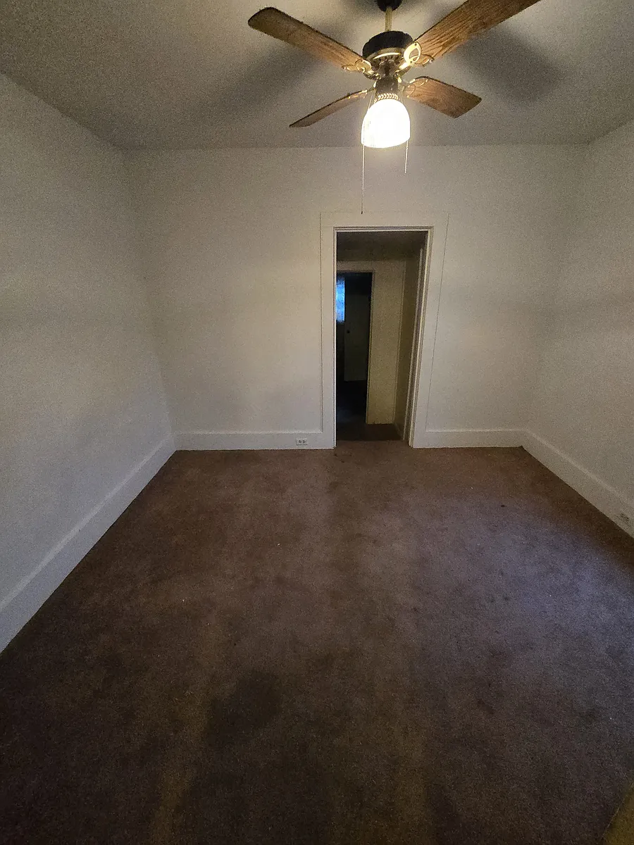 Building Photo - 228 Onondaga Ave #B
